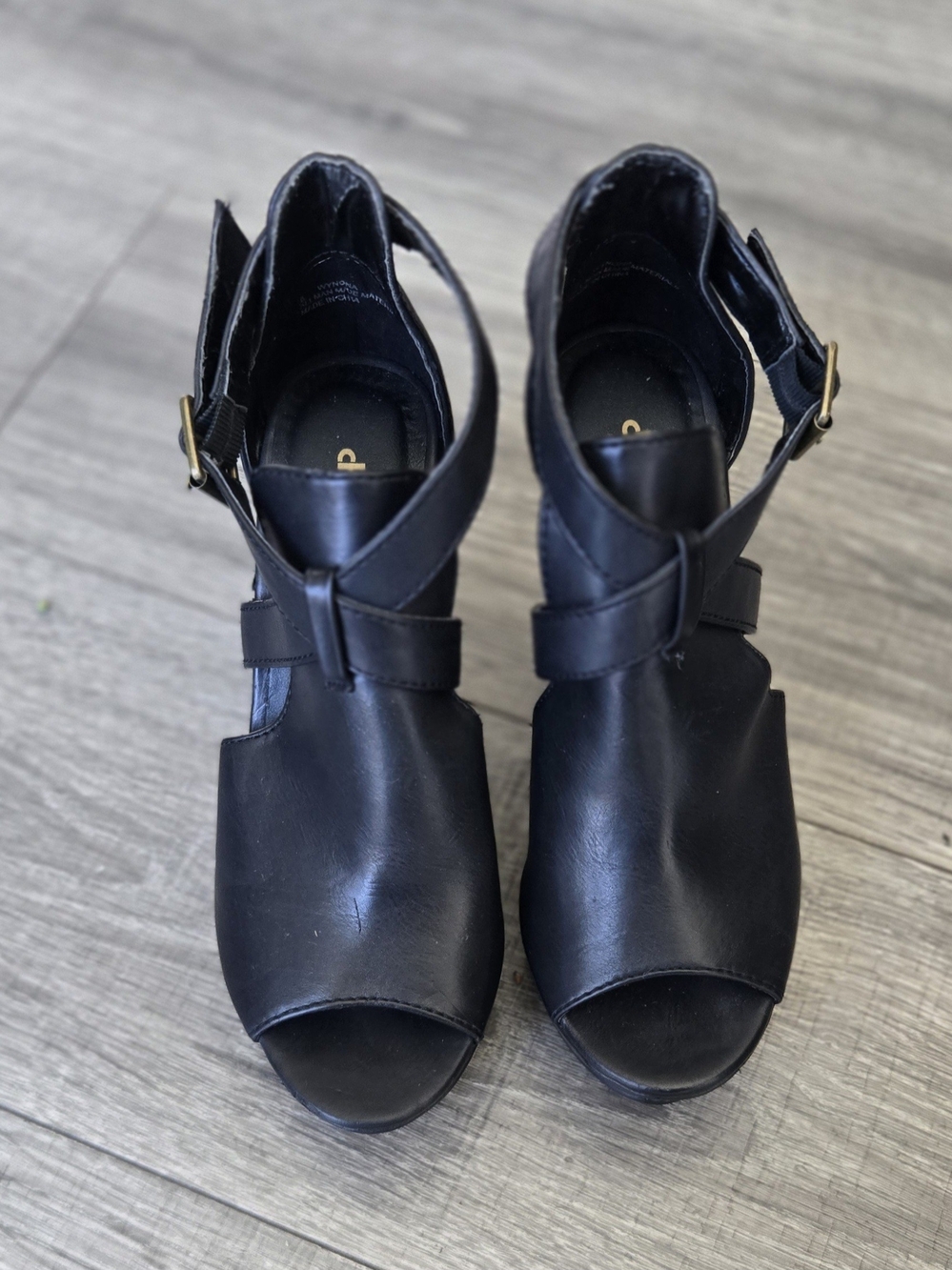 Charlotte Russe Wynona Black Platform Wedge Sandals Women’s Size 6 Peep Toe